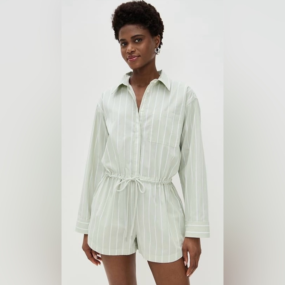 Amelie Romper
Pistola In: Pistachio Stripe